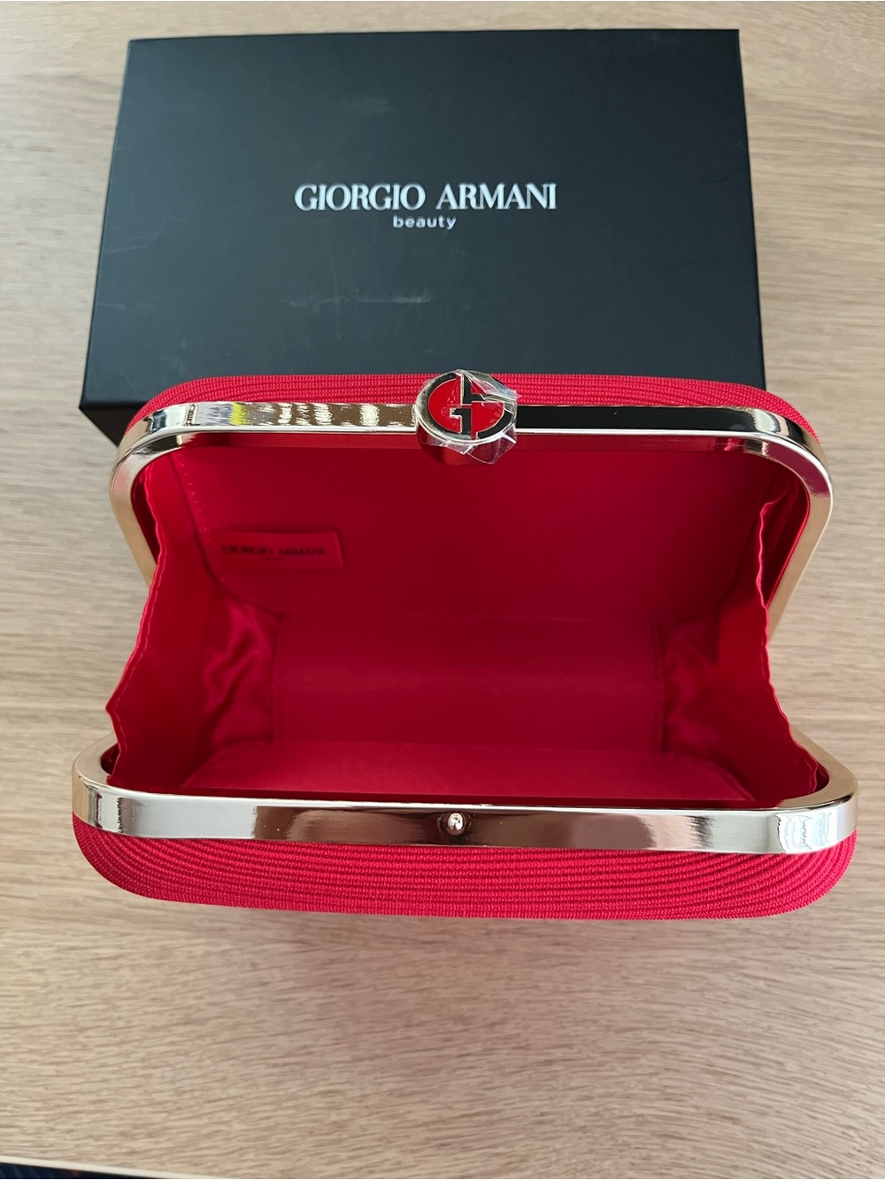 Giorgio Armani Vibrant Red Ribbed Box Clutch with Gold Clasp - Picture 3 of 3